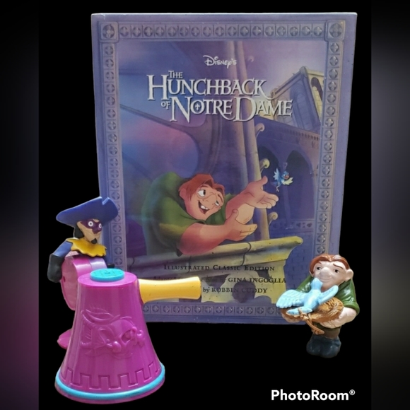 Disney Hunchback of NotreDame book and McDonald's toys - Picture 1 of 16